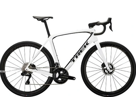 2025 Trek Domane SLR 9 Gen 4 Road Bike (GUN2BIKESHOP) - 1/3